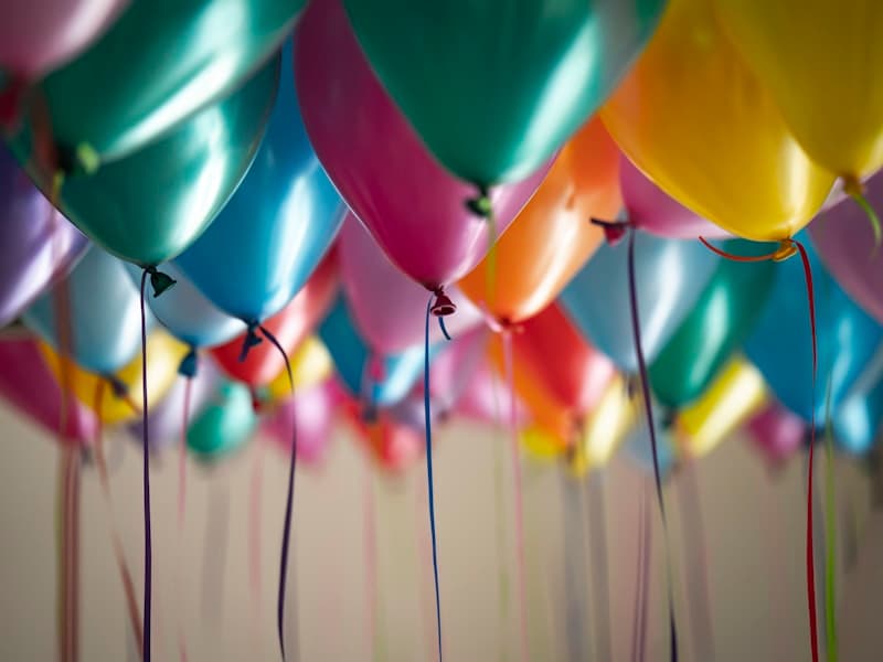 Fête d'anniversaire colorée